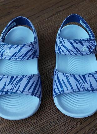 Adidas босоножки, аквашузы р.27(16см)