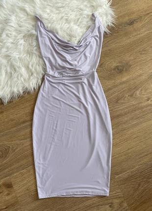 Лиловое платье с открытой спиной prettylittlething размер 8