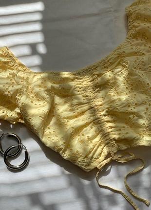 Жовтий бавовняний топ з прошви