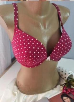 Брендовый бюстгальтер размера 80dd