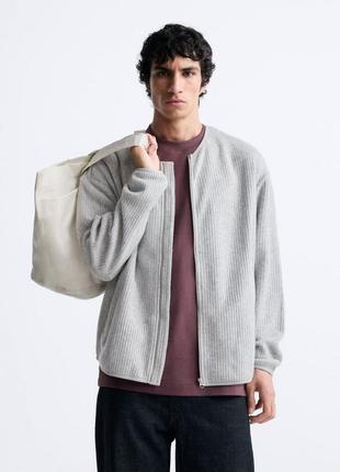Рельефная куртка zara