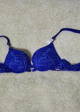 Бюстгальтер, размер 65в