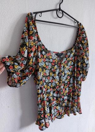 Вискозная блуза в цветочный принт2 фото