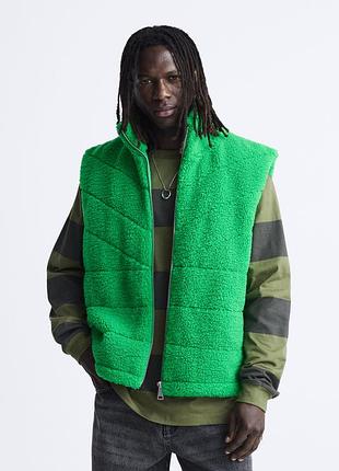 Чоловічий жилет zara зі штучного хутра