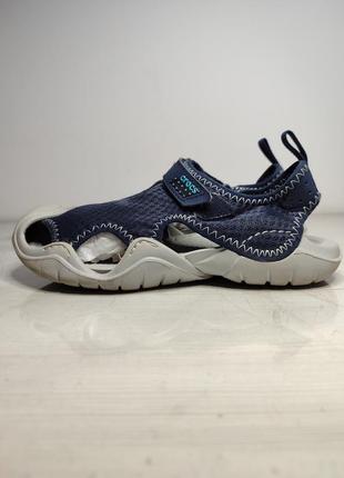 Босоножки, сандалии, кроксы crocs swiftwater