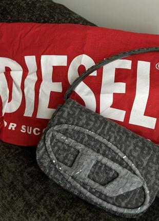 Трендова сумка diesel
