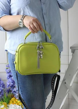Женская стильная и качественная сумка из эко кожи лайм10 фото