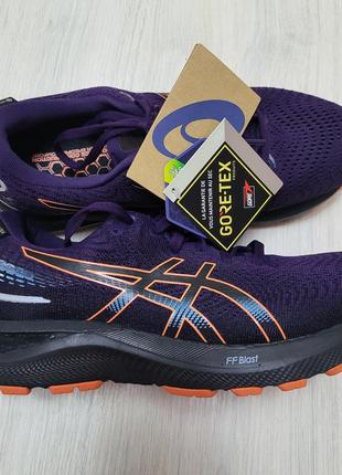 Нові жіночі бігові кросівки asics gel-cumulus 24 gtx 2023