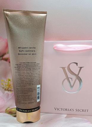 Зволожуючий лосьйон для тіла та рук bare vanilla shimmer victoria's secret2 фото