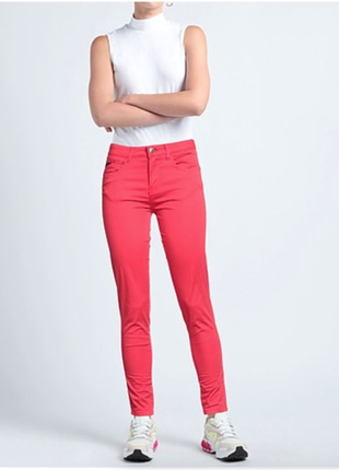 Стильні стрейч джинси від okay. 38 евро