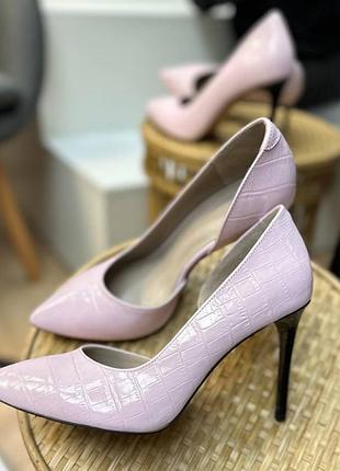 Туфлі лодочки з італійської шкіри та замші жіночі на підборах шпильці