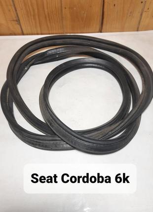 Ущільнювач багажника seat cordoba 6k