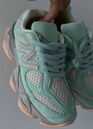 Жіночі кросівки new balance 9060 mint green3 фото