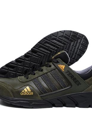 Чоловічі шкіряні кросівки adidas terrex green