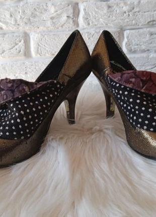 Різнокольорове жіноче взуття irregular choice eu 36