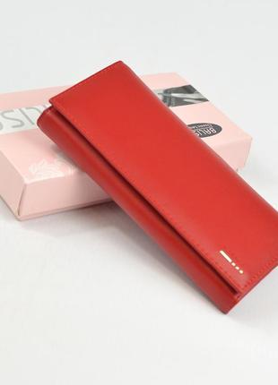 Красный женский кожаный классический кошелек на магнитах4 фото