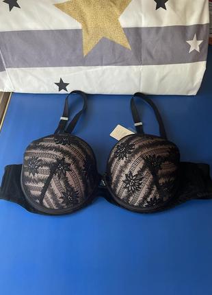 Бюстгальтер чашка е кружево 95 е