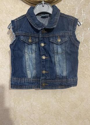 Джинсова жилетка