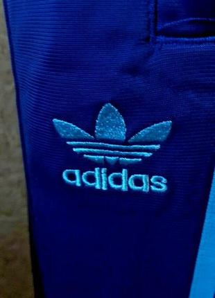 Спортивные штаны adidas, низ штанин на застежке молния3 фото