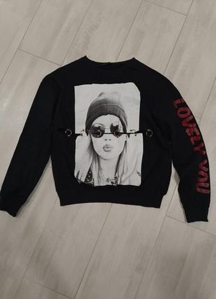 Стильна трикотажна кофтина