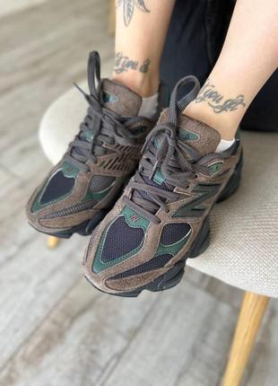 Жіночі кросівки new balance 9060 beef and broccoli