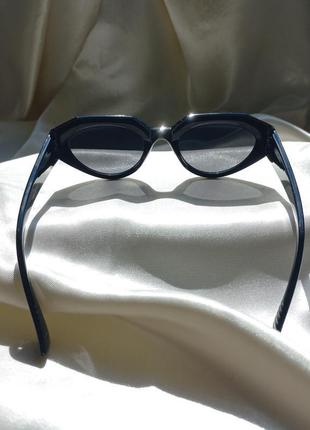 Модные солнцезащитные очки 70/304 фото