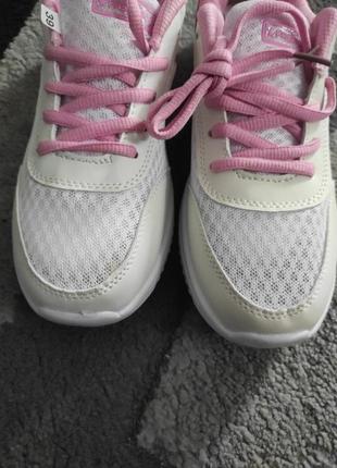 Кроссовки кроссовки