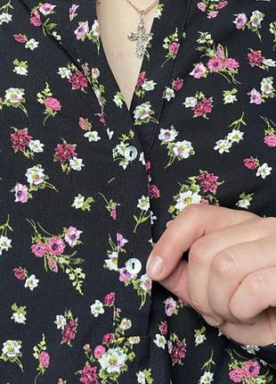 Нова блуза в квітковий принт, підійде на розміри від s до l5 фото