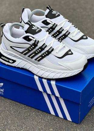 Замшеві чоловічі демісезонні спортивні кросівки adidas білі1 фото