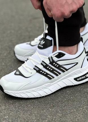Замшеві чоловічі демісезонні спортивні кросівки adidas білі4 фото