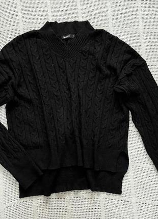 Неймовірно красивий стильний віскозний светр від boohoo в плетену косичку з v-вирізом ,4 фото