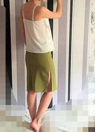 Крутая оливковая хаки юбка миди с разрезами. xs-s. оливковая трикотажная юбка миди6 фото