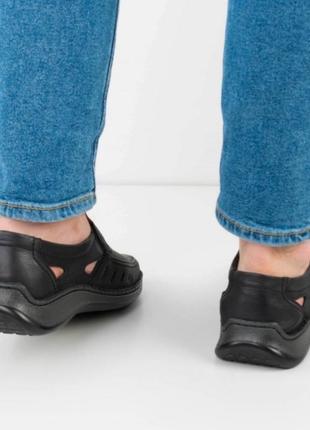 Стильные черные мужские туфли мокасины летние с перфорацией2 фото