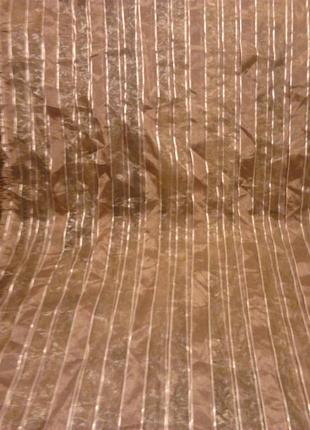 Тюль з бежево-золотистими смугами та серебристим відливом5 фото