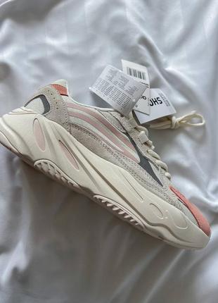 Кросовки кеди adidas yeezy boost 700 v28 фото