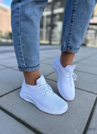 Жіночі текстильні  кросівки  білі