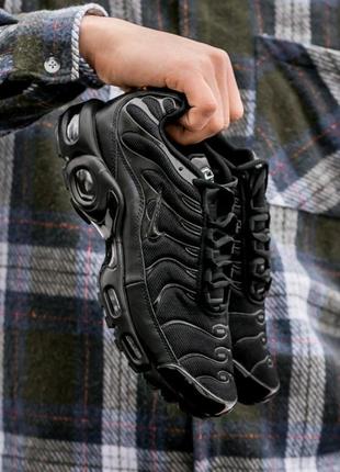 Мужские кроссовки nike air max tn+ all black #найк7 фото