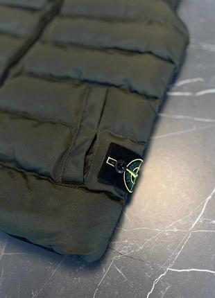 Мужская жилетка stone island в хаки цвете, стильная мужская жилетка на каждый день2 фото