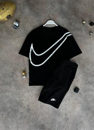 Шикраний комплект nike // футболка + шорти найк