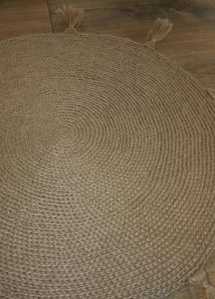 Скандинавский плетеный коврик с кисточками круглый, джутовый, бохо эко-коврик7 фото