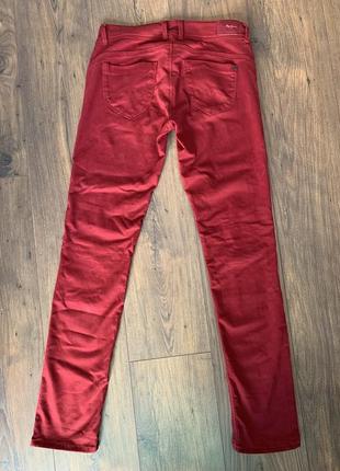Брюки pepe jeans бордовые slim в размере м2 фото