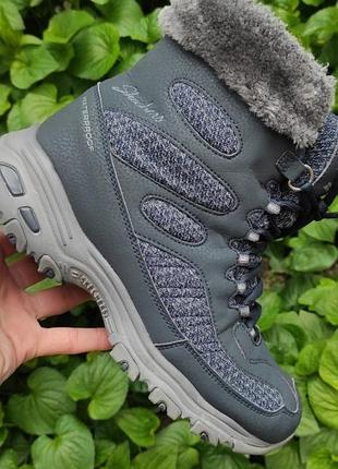 37.5 разм. черевики skechers waterproof термо. дуже легкі та зручні, довжина по внутрішній устілці —