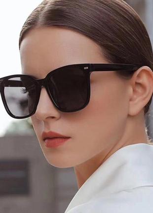 Стильні сонцезахисні окуляри стильные солнцезащитные очки 4471 фото