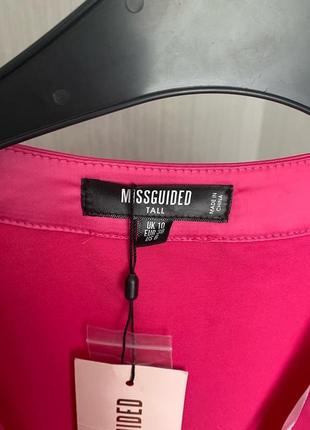 Атласное платье ярко малинового цвета от missguided аутлет (только продажа) торг4 фото