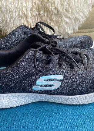 Легкие кроссовки skechers 40