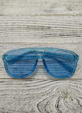 Жіночі сонцезахисні окуляри блакитні, великі в пластиковій оправі (без брендових)6 фото
