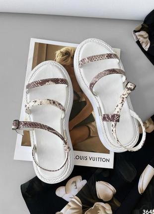 Босоножки женские8 фото