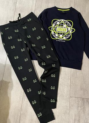 Фірмові спортивні штани джогери 12-13 років