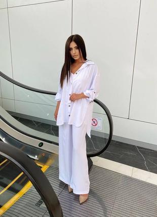 Костюм жіночий