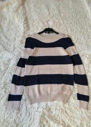 Смугастий светр з об'ємними плечима2 фото